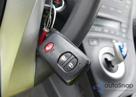 2010 Toyota Prius z USA, uszkodzony, nr VIN JTDKN3DU5A5007216